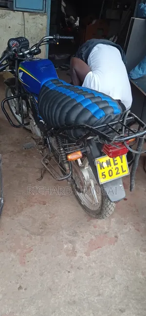 Honda CB 2019 Blue