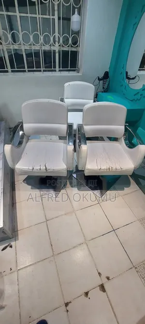 Salon Styling Seat