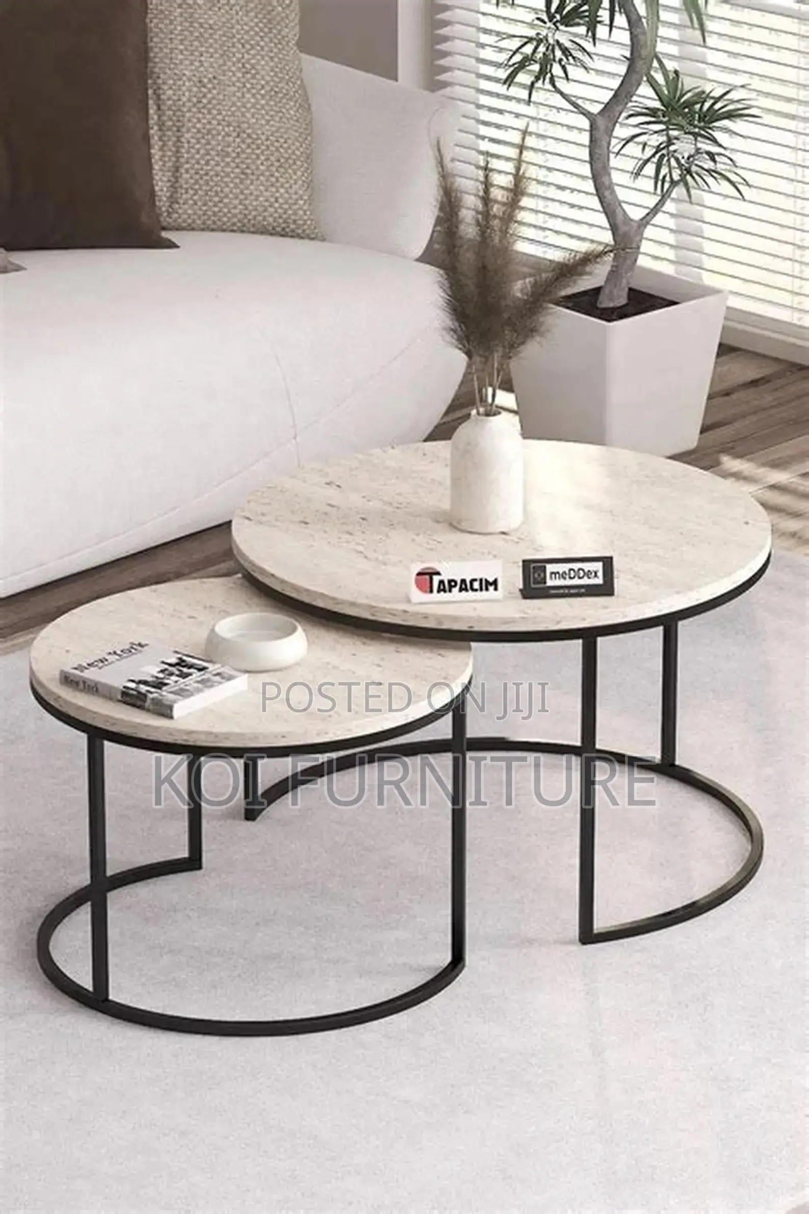 Coffee Table; Round Talemoh Coffee Table Set
