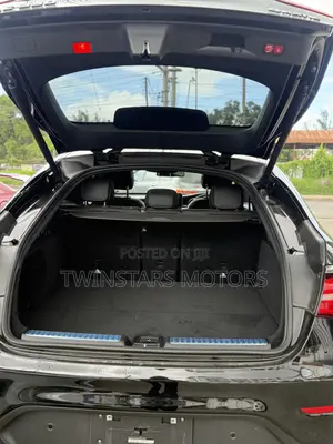 Mercedes-Benz GLC-Class 2019 Black