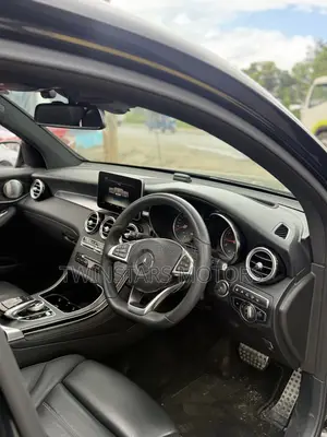 Mercedes-Benz GLC-Class 2019 Black