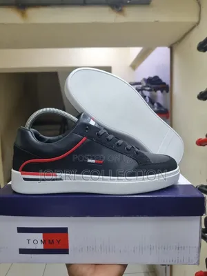 Designer Tommy Hilfiger Sneakers