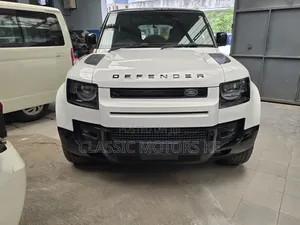 Land Rover Defender SE 2023 White