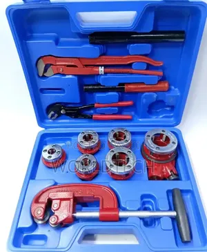 Die Stock Ratchet Set With S-Jaw Pipe Wrench