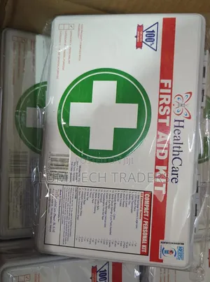 First Aid Kit (Up to 5 People)