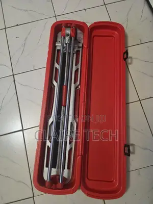 Premium Rubi 60mm Tile Cutter – Durable Construction for Daily Use