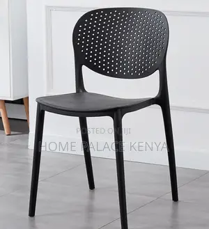 Dining Chair: Home Dining Chair in Durable Plastic
