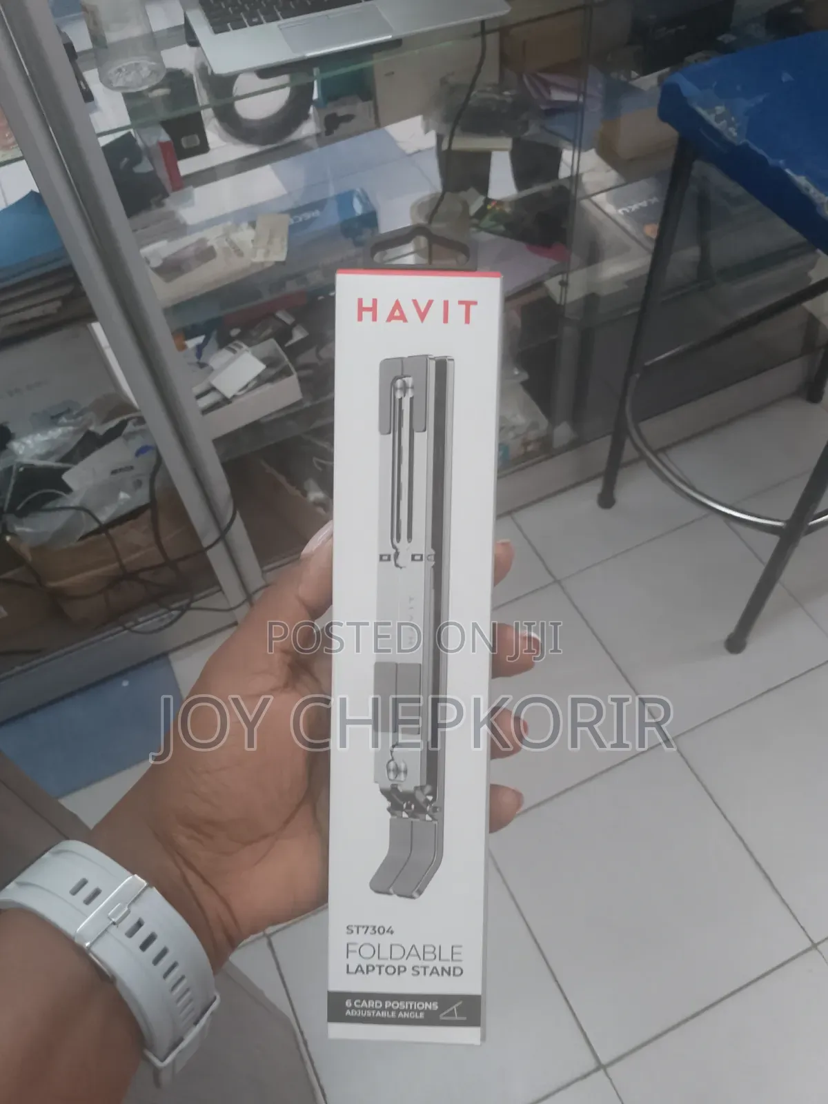 Havit St7304 Is a Slim, Foldable Aluminum Laptop Stand