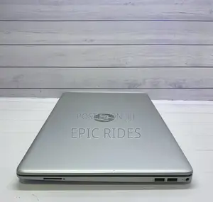 Laptop HP 250 G8 8GB Intel Core i5 SSD 256GB