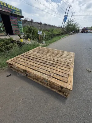 6×6 Pallet Bed – Blazed Rustic Design, Strong Back Friendly