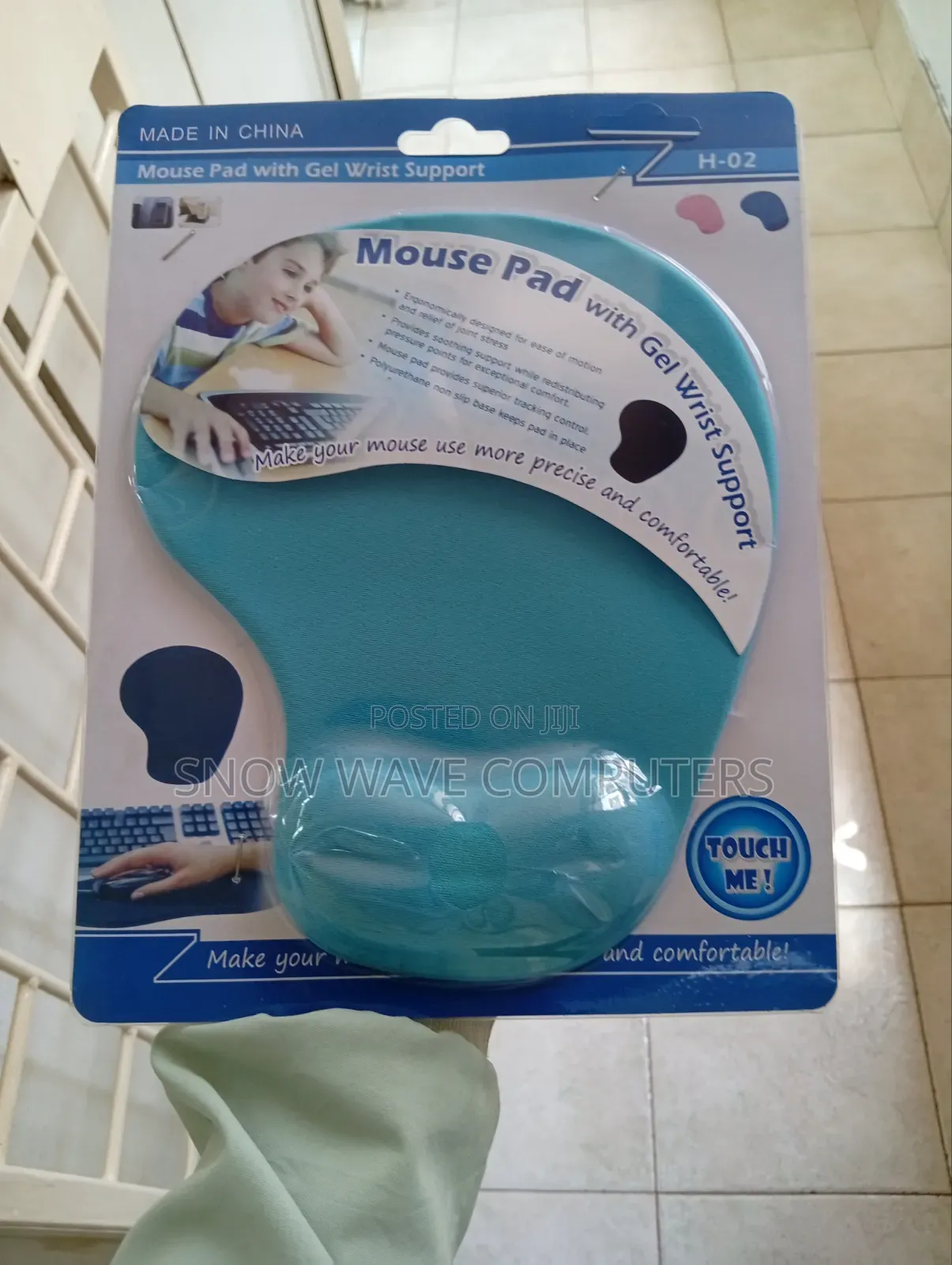 Ergonomic Mouse Pad With Gel Wrist Support