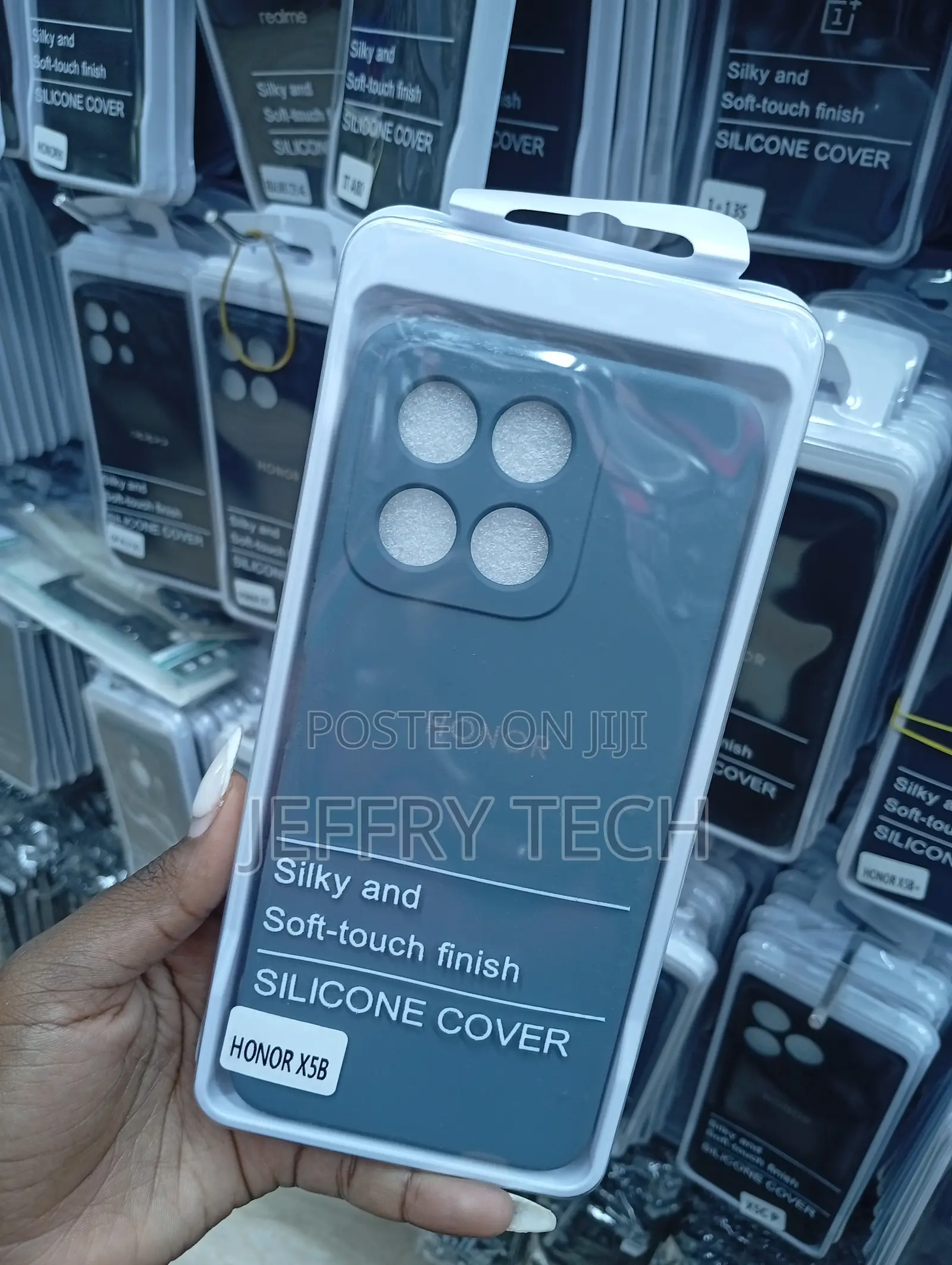 Honor X5b Phone Case With a Silky and Soft-Touch Finish.
