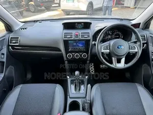 Subaru Forester 2.0XT Premium AWD 2018 Silver