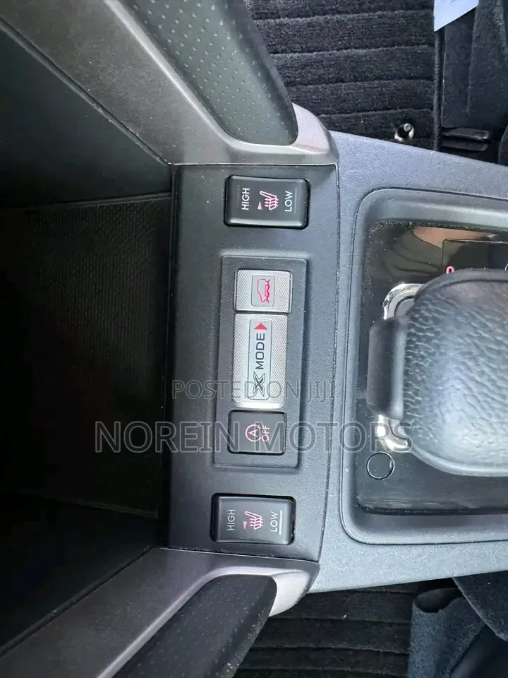 Subaru Forester 2.0XT Premium AWD 2018 Silver