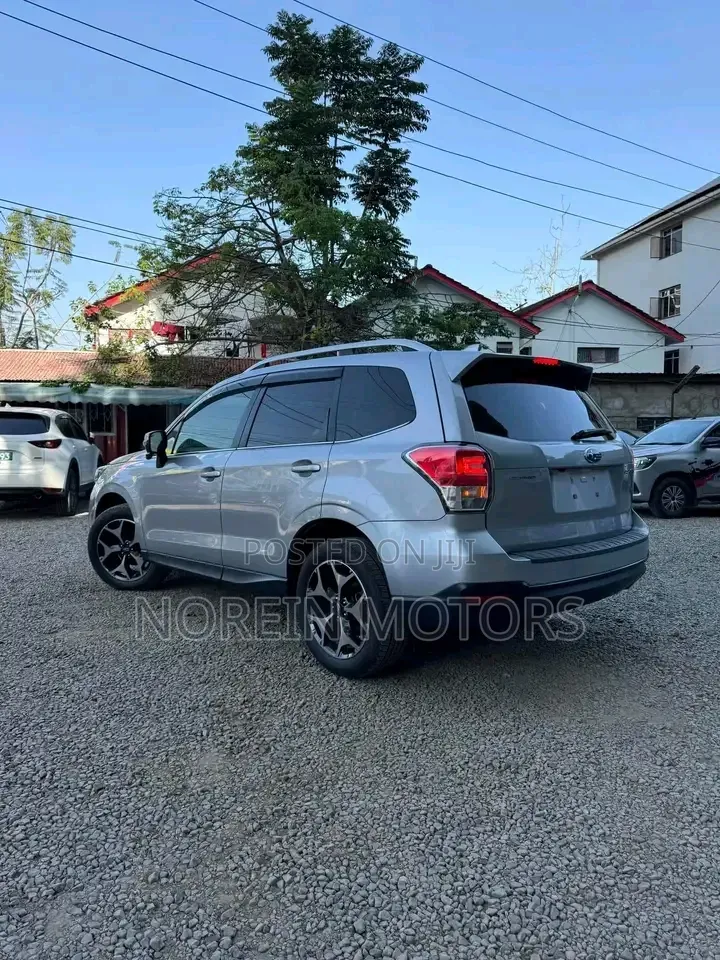 Subaru Forester 2.0XT Premium AWD 2018 Silver