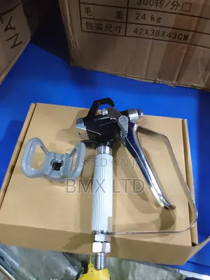 Finishing Spray Gun