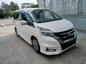 Nissan Serena 2018 White