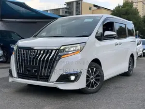 Toyota Esquire 2.0 FWD (8 seater) 2019 White