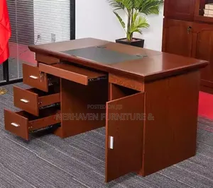 1.4m Executive Office Desk – Modern Office Workstation