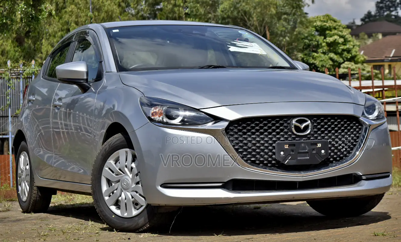 Mazda 2 2020 Silver
