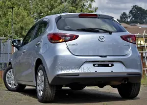 Mazda 2 2020 Silver