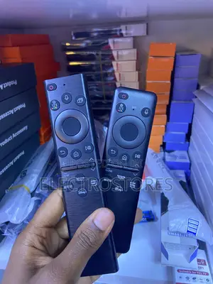 Samsung Rechargeable Solar Smart Remote