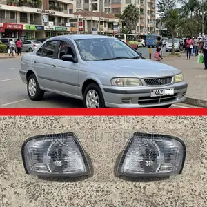 Corner Lamp Assy Nissan Sunny B15 Saloon