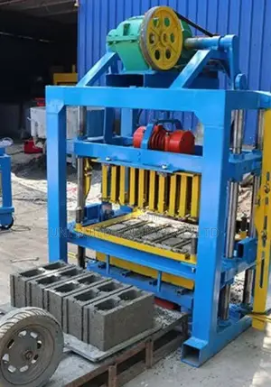 Interlocking Block Machine