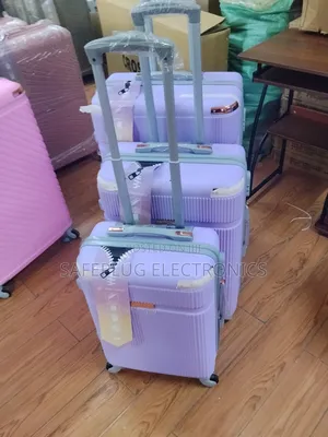 3 Piece Travel Suitcase Set With 360° Wheels