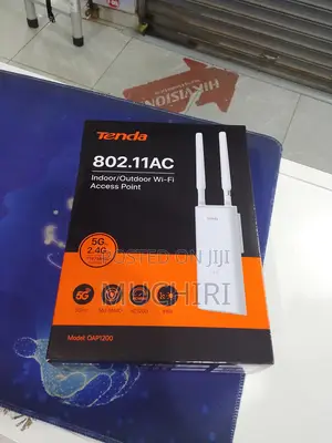 Tenda Oap1200 Indoor/Outdoor Wi-Fi Access Point.
