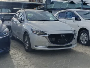 Mazda 2 2020 White