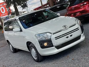 Toyota Succeed 2018 White