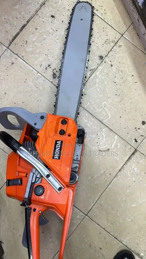 Honda 20” Chainsaw