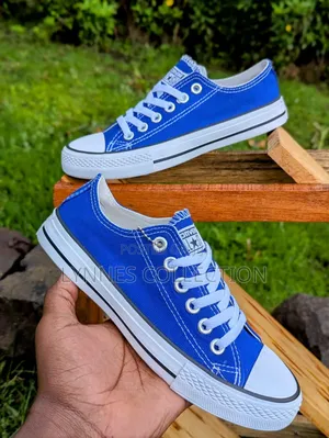 Converse All Star Sneakers – Classic Timeless Canvas Style