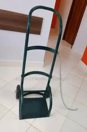 8.5m3 Oxygen Cylinder Trolley (Strong and Durable)