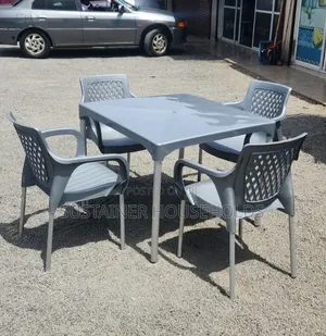 Grey Hotel Plastic Set