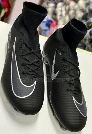 Nike Super Fly
