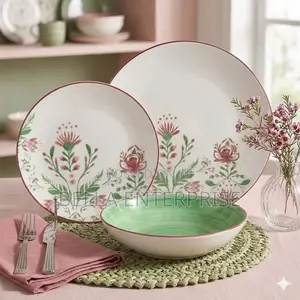 Your Table Finally Matches Your Soft Life 18pcs Floral Dinner Set