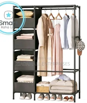 Medusa Portable Wardrobe – Durable, Compact, and Convenient