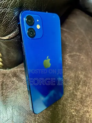 Apple iPhone 12 64 GB Blue