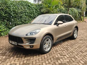 Porsche Macan Base 2017 Beige