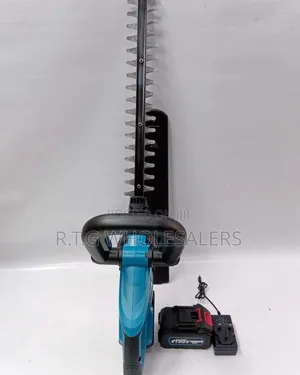 Makita Cordless Brushless Hedge Trimmer