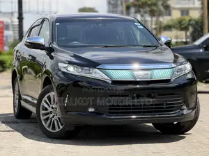 Toyota Harrier 2.0 2019 Black