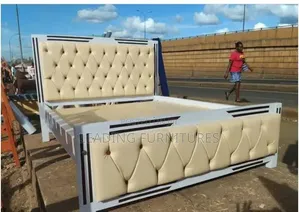 5x6 Cream Leather + White Frame