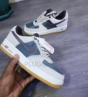 Nike Air Force 1 '07 "Cream Vintage Sneakers