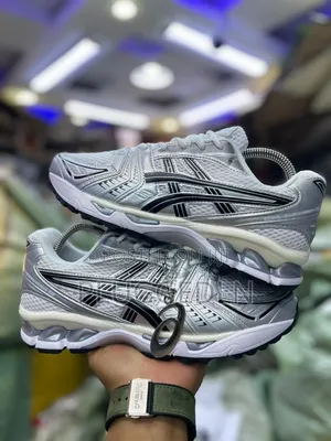 Asics Gel Kayano Size 41 43 Sneakers