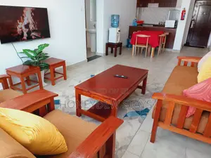 Executive Furnished 3br Airbnb at Greatwall Gardens, Near Tuffoam