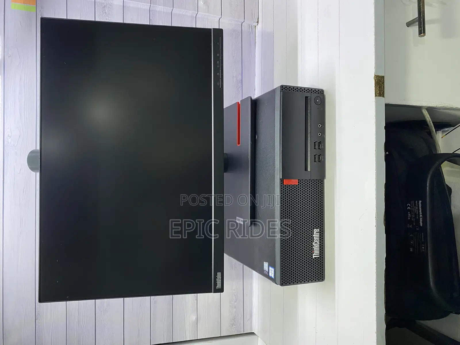 Desktop Computer Lenovo ideacentre 720 8GB Intel Core i5 HDD 500GB