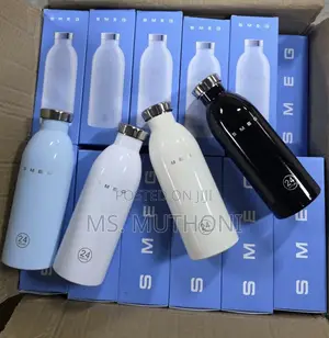 Rstock !!Smeg Insulated Bottle (500 Ml )