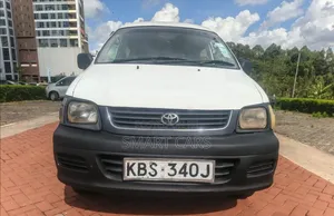 Toyota TownAce 2005 White